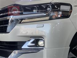 تۆیۆتا لاند کروزەر